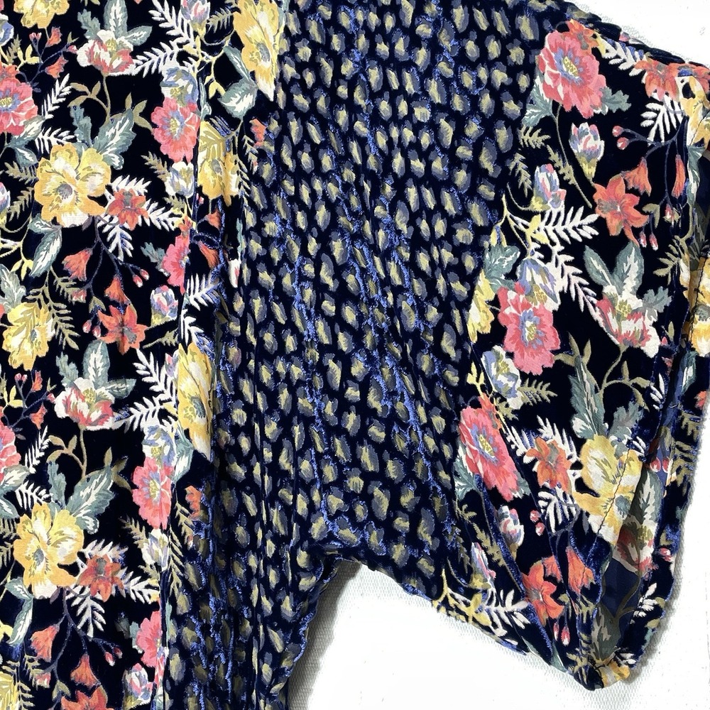 Johnny Was Velvet Burnout Blouse Women's L Blue Floral Print Kimono Sleeve Silk - Picture 4 of 15